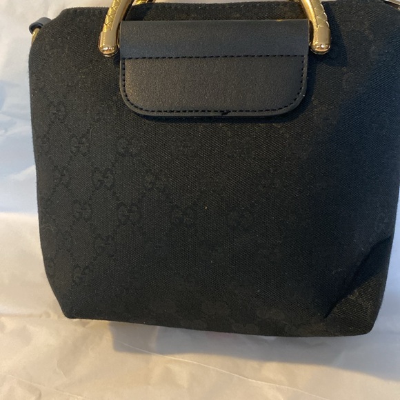 A small bag looks like Gucci - Picture 8 of 10